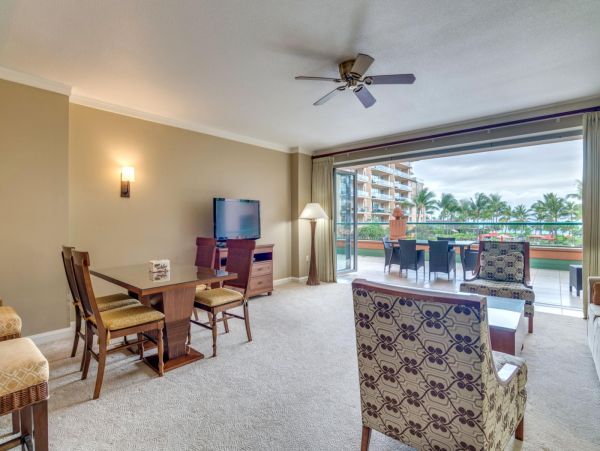 Ocean Views Kaanapali Vacation Condo Two Bedrooms Sleeps 6