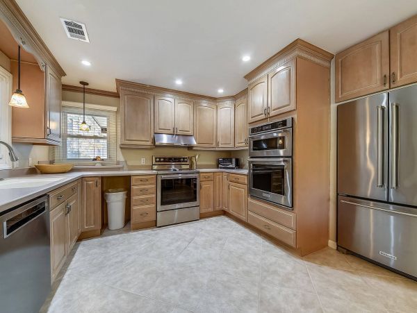 Hilton Head Walk to Beach Vacation Pool Home 3 Bedrooms