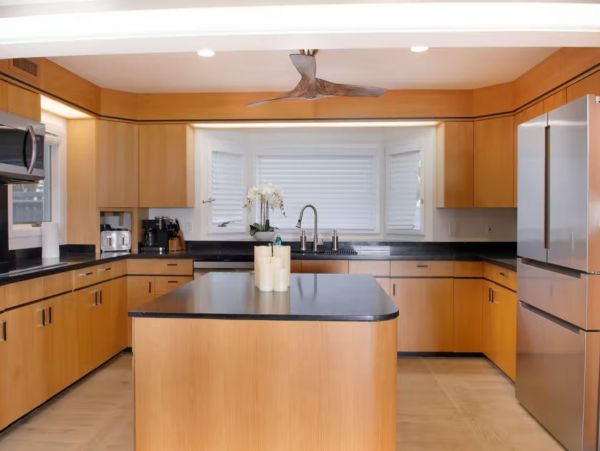 Luxury Honolulu 4 Bedroom Oceanfront Estate Private Beach