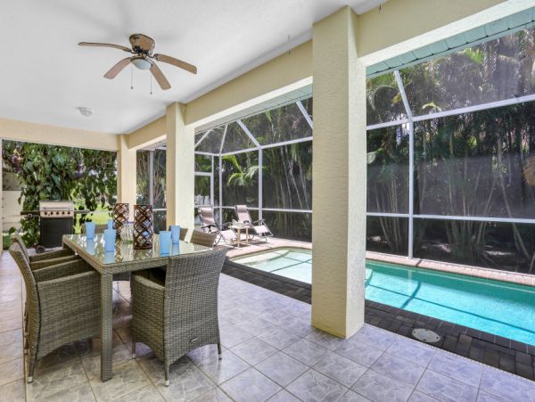 Three Bedroom Rental Home with Private Pool in Cape Coral