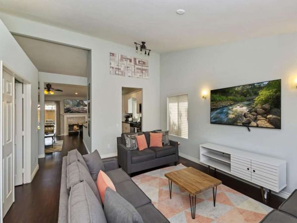 La Quinta Home 1005625