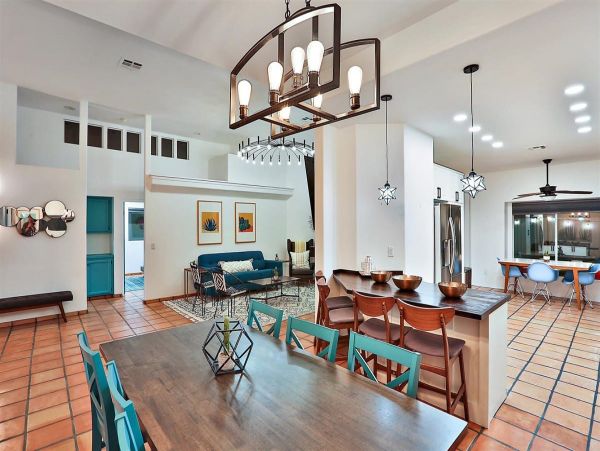 La Quinta 3 Bedroom Home with Deck & Pool