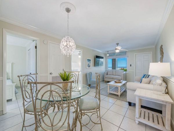 Gulf-Front Ground-Floor 2 Bedroom Condo Sleeps Four Guests