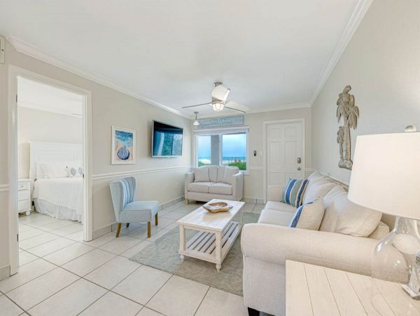Gulf-Front Ground-Floor 2 Bedroom Condo Sleeps Four Guests