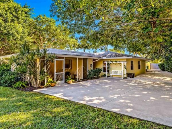 Boca Grande 5 Bedroom Vacation Home Sleeps 16 Walk To Beach