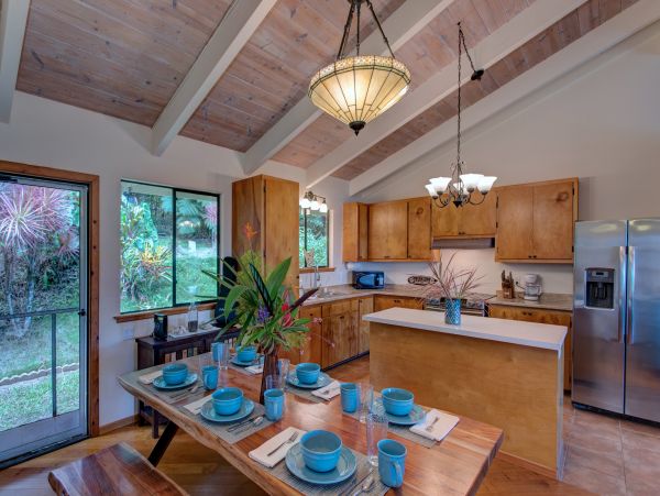 Hilo District Home 1005640