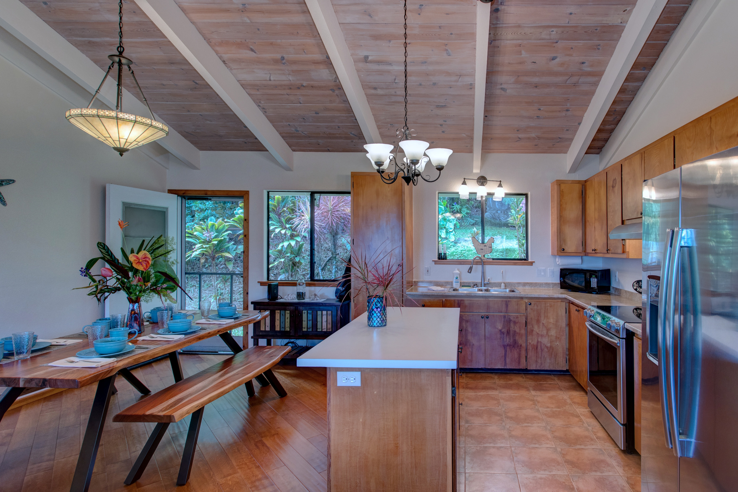 Hilo District Home 1005640