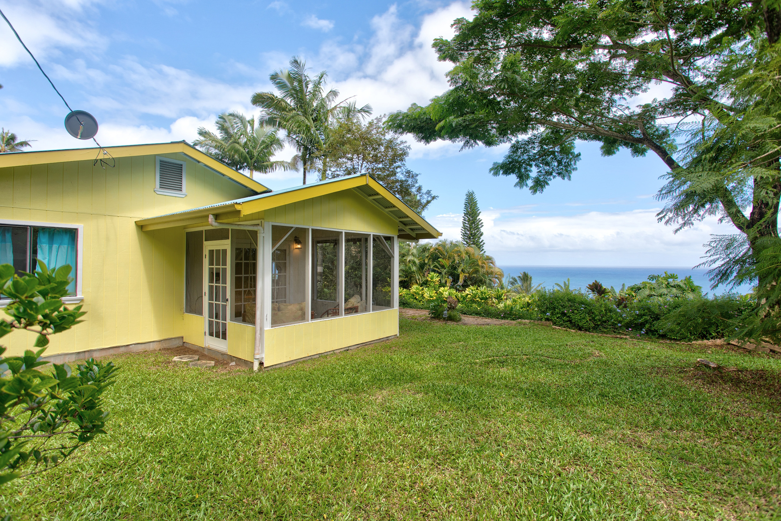 Hilo District Home 1005640