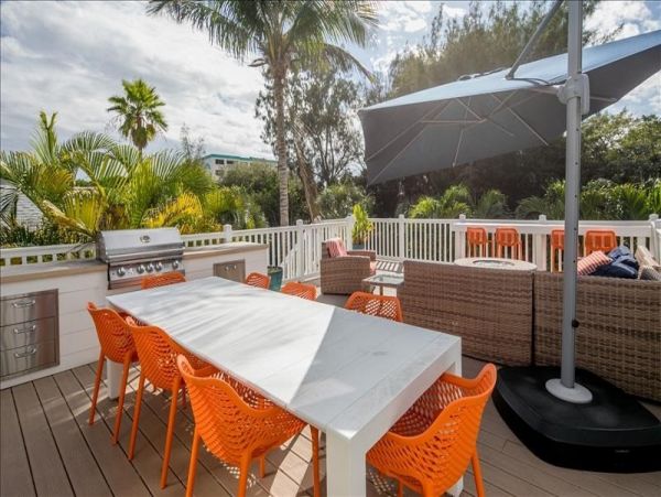 Steps to the Beach Treasure Island Vacation Home 4 Bedrooms