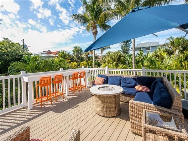Steps to the Beach Treasure Island Vacation Home 4 Bedrooms