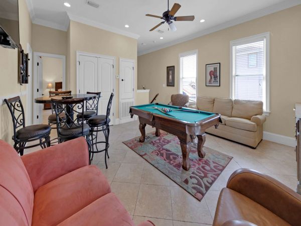 Luxury Miramar Beach 8 Bedroom Vacation Pool Home Sleeps 24