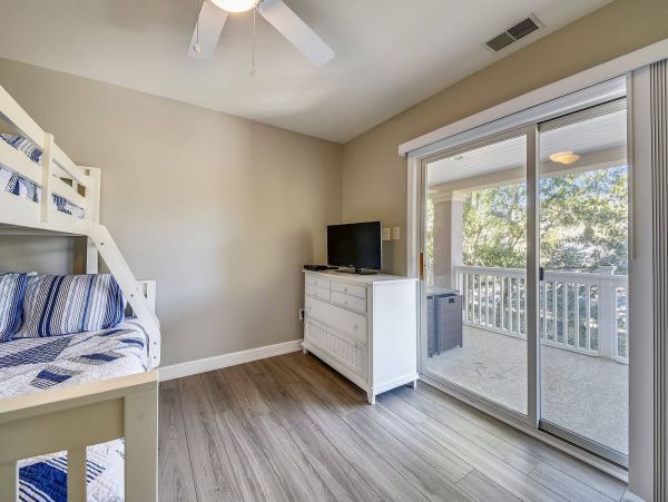 4th House from the Ocean Six Bedroom Vacation Home Sleeps 20