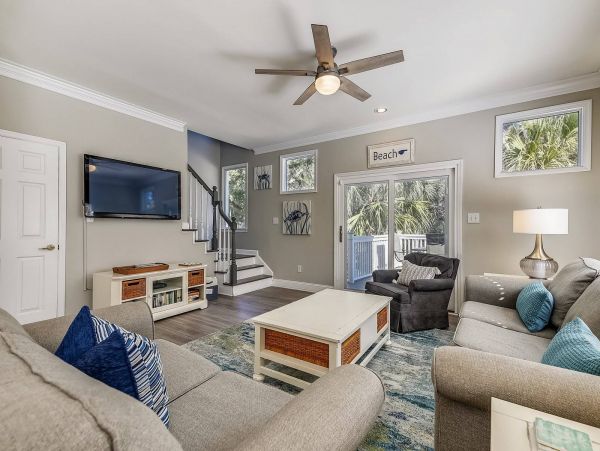 4th House from the Ocean Six Bedroom Vacation Home Sleeps 20