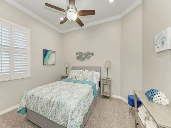 Parrish Three Bedroom Vacation Home with Caged Pool Sleeps 8