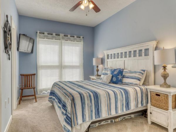 Gorgeous 3 Bedroom Coastal Home with Private & Shared Pools