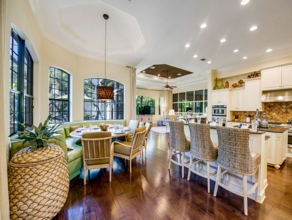 Lido Key Vacation Beach House with Pool Near St. Armands Circle
