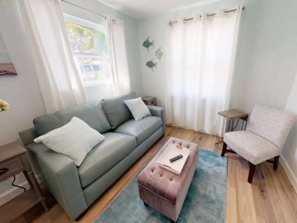 Sarasota Vacation Duplex One Bedroom