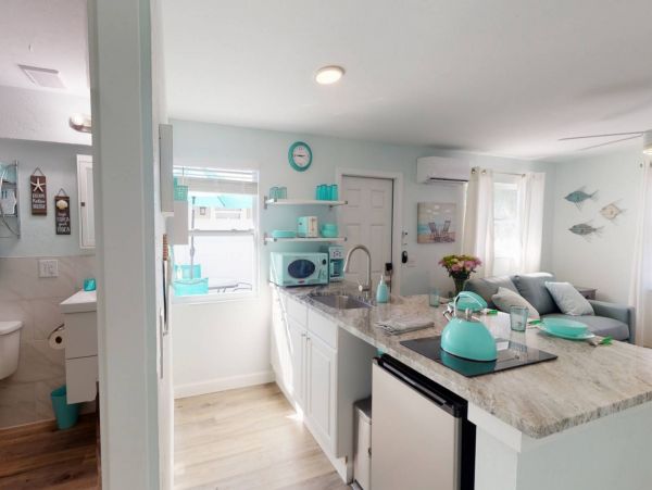 Sarasota Vacation Duplex One Bedroom