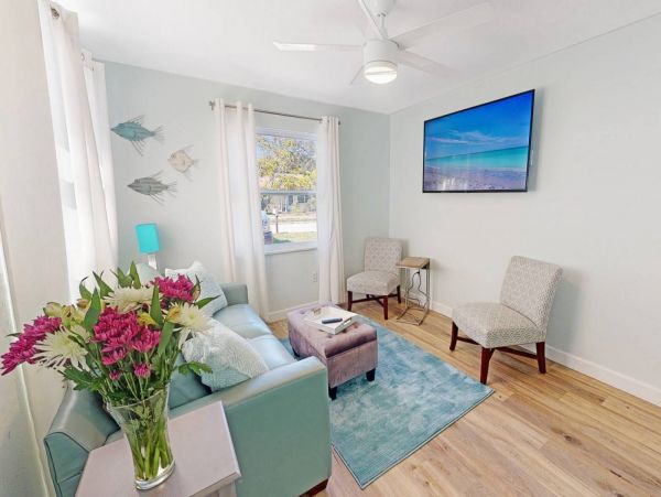Sarasota Vacation Duplex One Bedroom