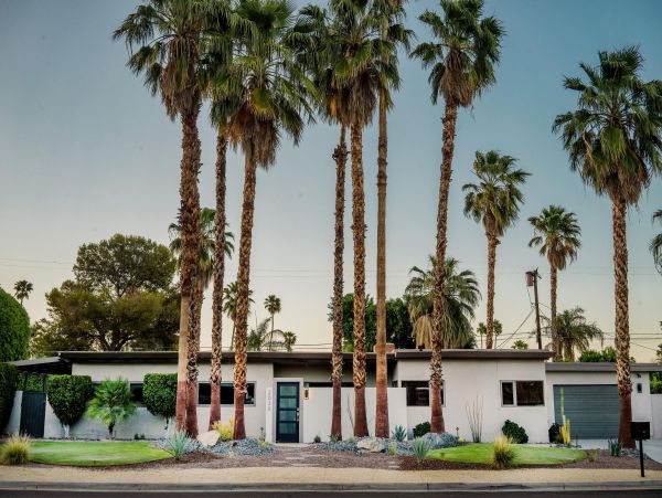 Palm Springs Home 1005681