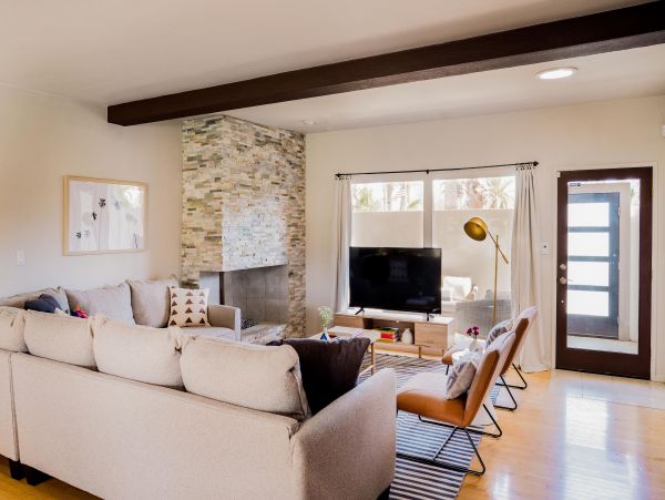 Palm Springs Home 1005681