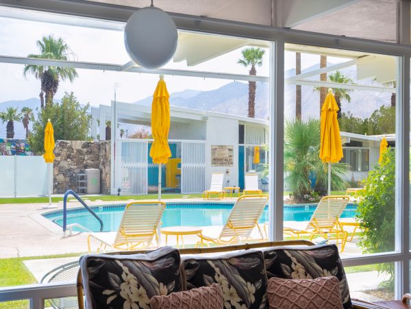 Palm Springs Home 1005682