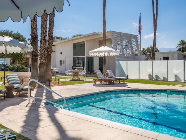 Palm Springs Home 1005683