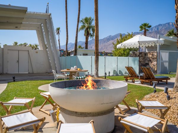 Palm Springs Home 1005683