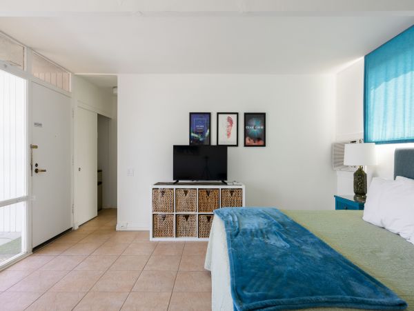 Palm Springs Home 1005686