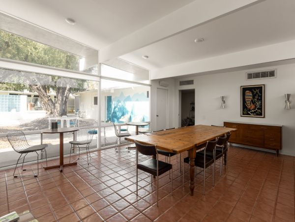 Palm Springs Home 1005686