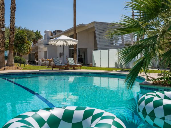 Palm Springs Home 1005688
