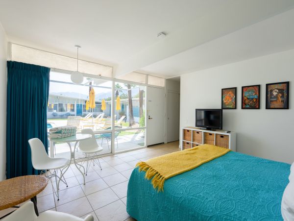 Palm Springs Home 1005691