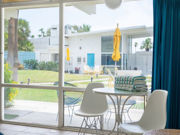 Palm Springs Home 1005694