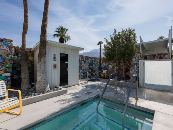 Palm Springs Home 1005695