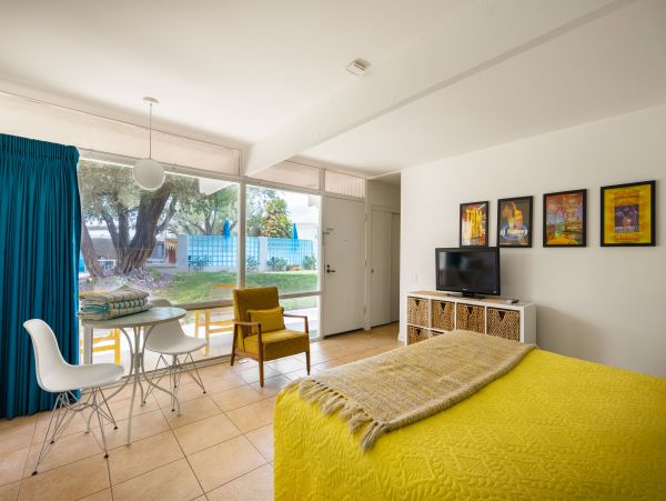 Palm Springs Home 1005697