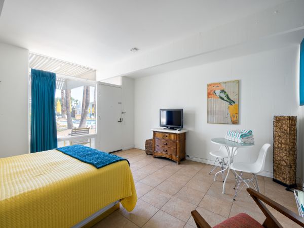 Palm Springs Home 1005698