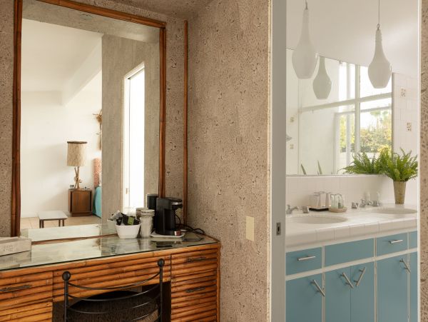 Palm Springs Home 1005700