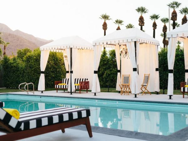 Palm Springs Home 1005702