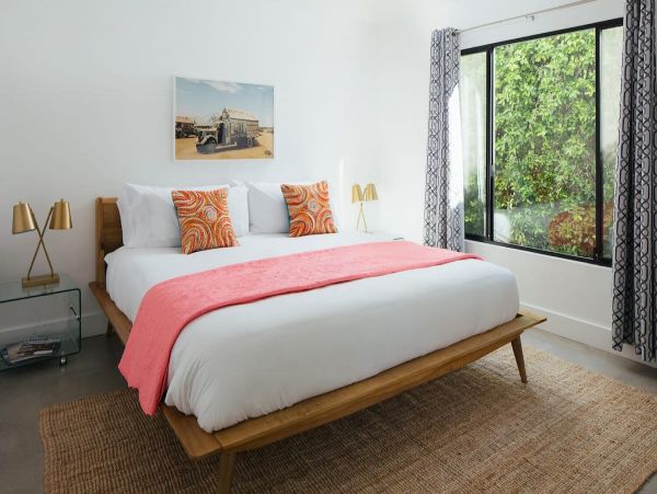 Palm Springs Home 1005702