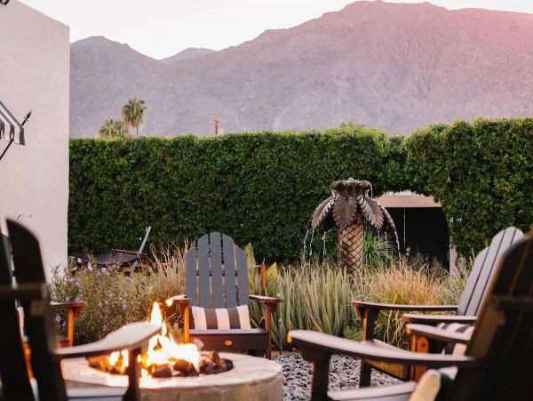 Palm Springs Home 1005702