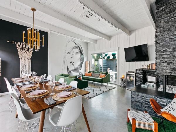 Palm Springs Nine Bedrooms Residence For Twenty Guests