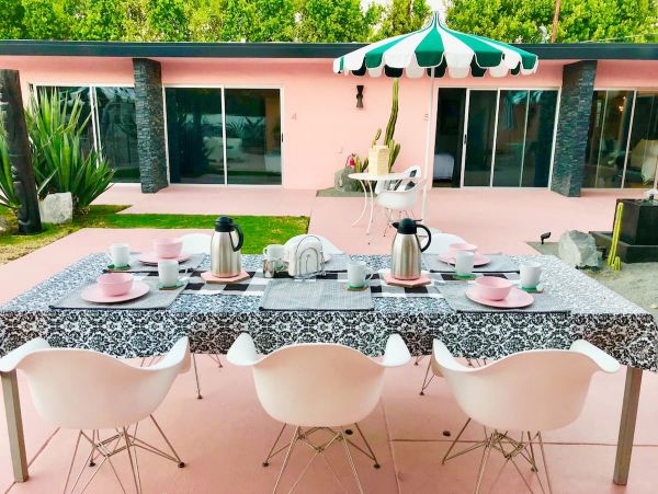 Palm Springs Nine Bedrooms Residence For Twenty Guests