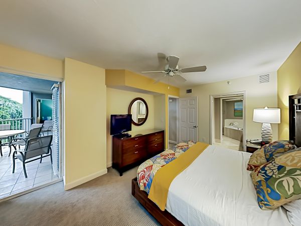 Fort Myers Vacation Condo Two Bedrooms With Gulf Views