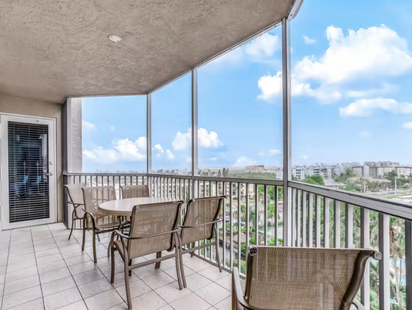 Fort Myers Luxury Oceanfront Two Bedroom Condo with Pool Spa
