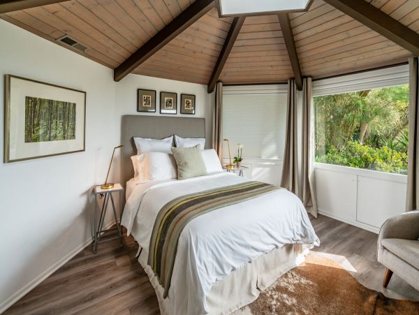 Santa Barbara Four Bedroom Ocean View Vacation Home