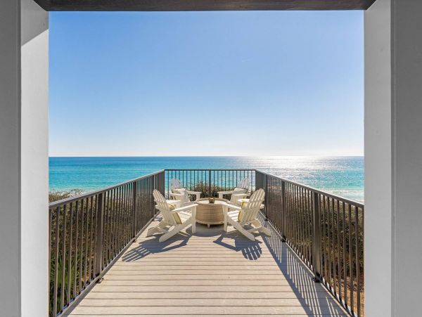 Steps From Rosemary Beach Come Visit the High Life!