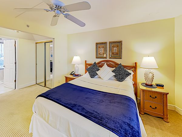 Fort Myers Vacation Condo Two Bedrooms Sleeps 6 Gulf Views