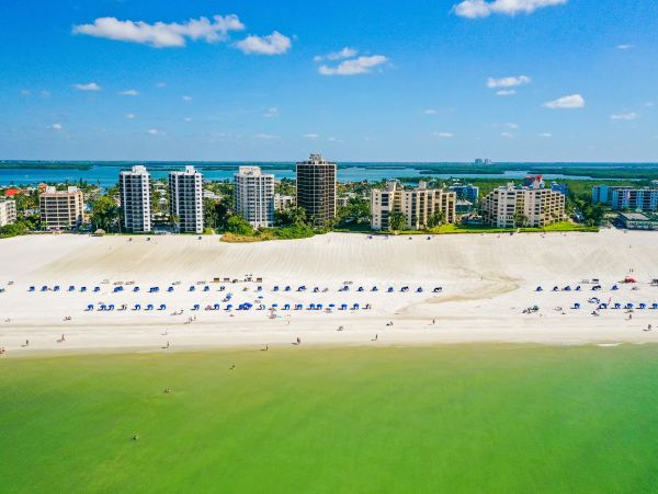 Fort Myers Vacation Condo Two Bedrooms Sleeps 6 Gulf Views