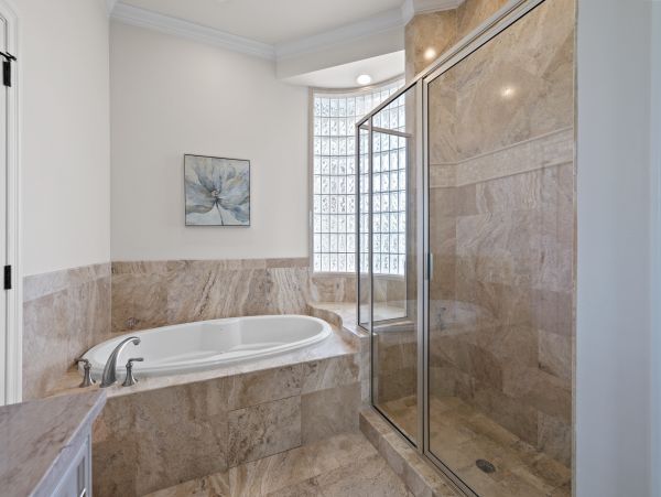 Luxury Eight Bedroom Destin Vacation Home 20 Guests
