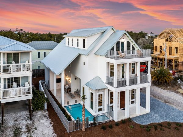 Luxury Beyond Belief in Miramar Beach 20 Guests